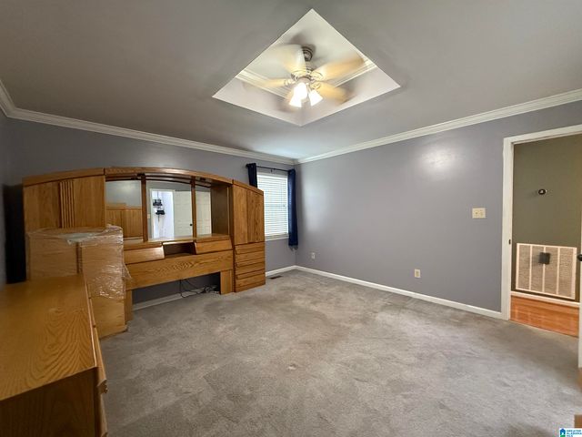 2212 DEER RUN LANE, Hueytown, AL 35023