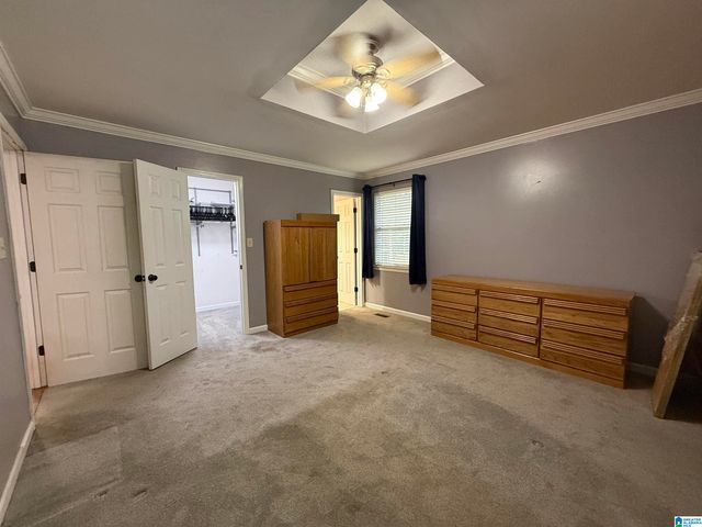 2212 DEER RUN LANE, Hueytown, AL 35023