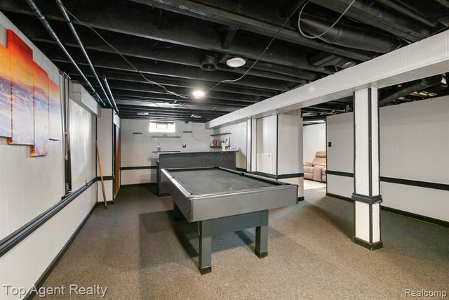 24610 Adlai Avenue, Eastpointe, MI 48021