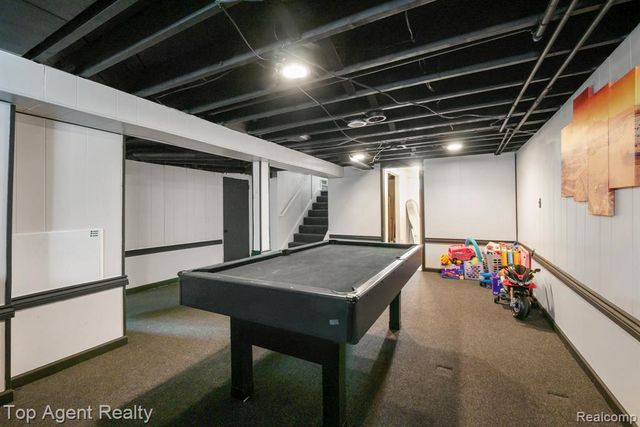 24610 Adlai Avenue, Eastpointe, MI 48021