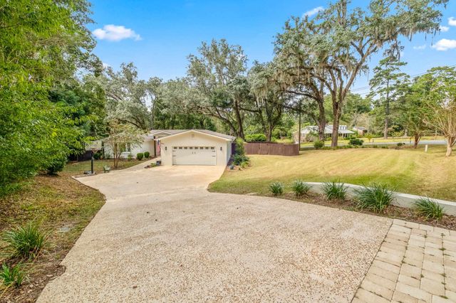 605 Waverly Road, Tallahassee, FL 32312