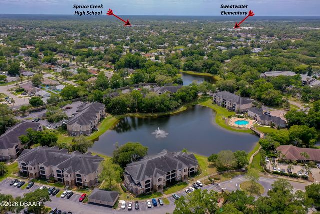 940 Village Trl Unit 4-301, Port Orange, FL 32127
