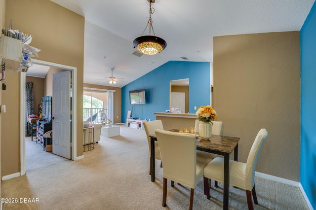 940 Village Trl Unit 4-301, Port Orange, FL 32127