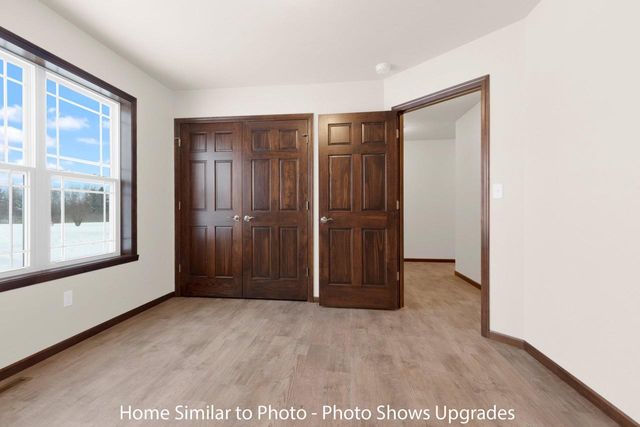 1624 FRONTIER ROAD, Luxemburg, WI 54217