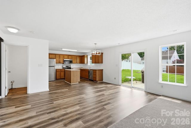 9534 Bradstreet Commons Way, Charlotte, NC 28215