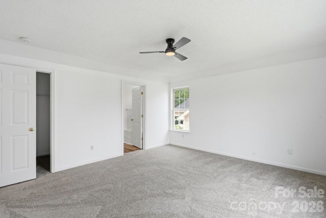 9534 Bradstreet Commons Way, Charlotte, NC 28215