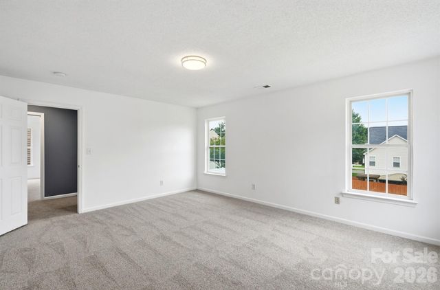 9534 Bradstreet Commons Way, Charlotte, NC 28215