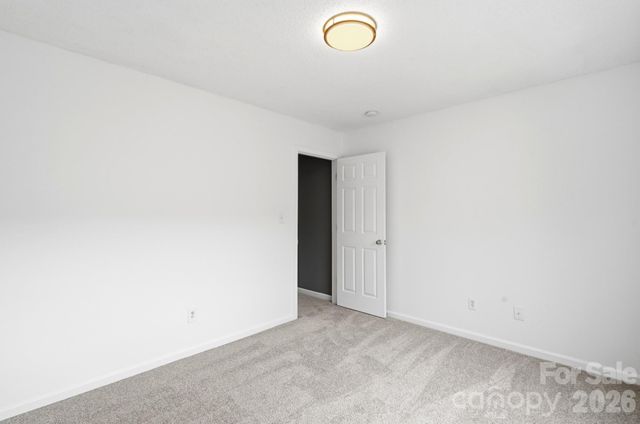 9534 Bradstreet Commons Way, Charlotte, NC 28215