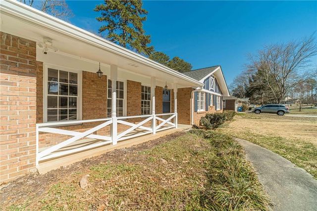 3823 Palisade Court, Snellville, GA 30039