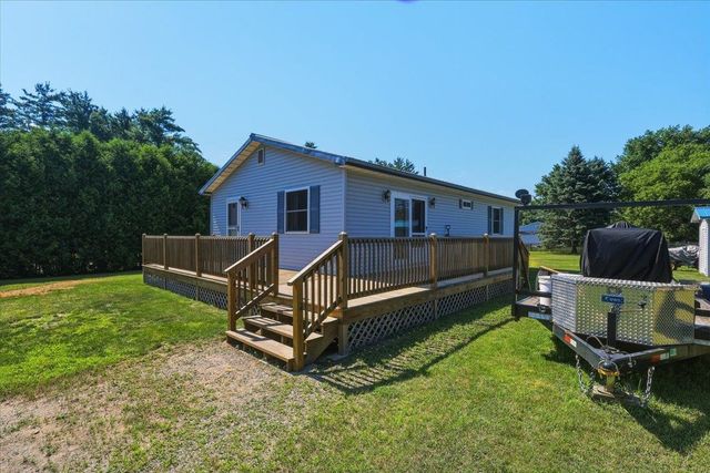 122 Meadow Road, Milton, VT 05468