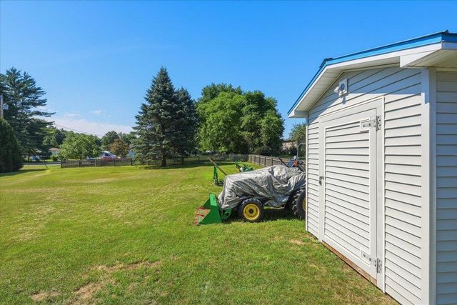 122 Meadow Road, Milton, VT 05468
