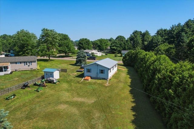 122 Meadow Road, Milton, VT 05468