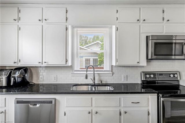 902 Wentworth Street, Reidsville, NC 27320