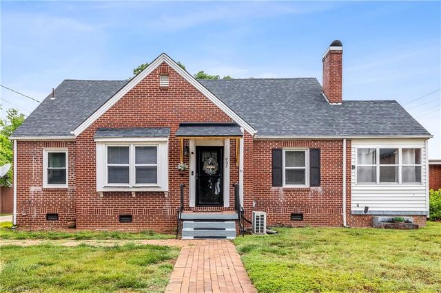 902 Wentworth Street, Reidsville, NC 27320