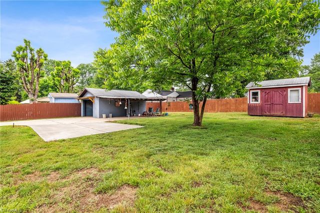 902 Wentworth Street, Reidsville, NC 27320