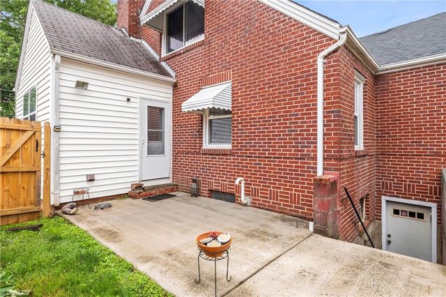 902 Wentworth Street, Reidsville, NC 27320