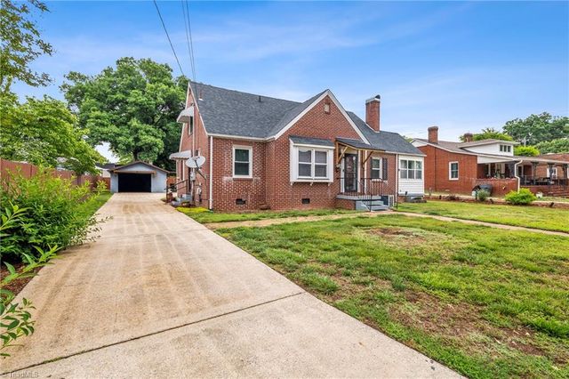 902 Wentworth Street, Reidsville, NC 27320