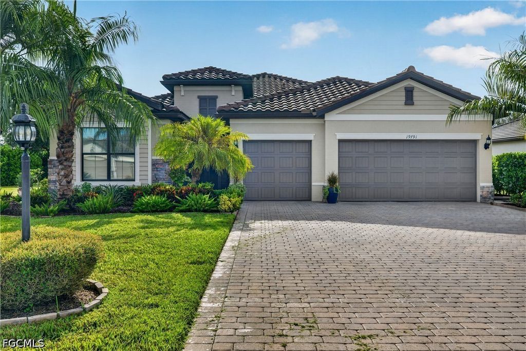 19791 Beverly Park RD, Estero, FL 33928