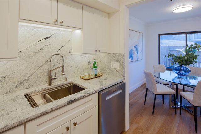 11 Rosewood Drive 11, Stoughton, MA 02072