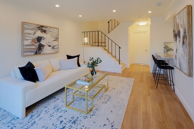 11 Rosewood Drive 11, Stoughton, MA 02072