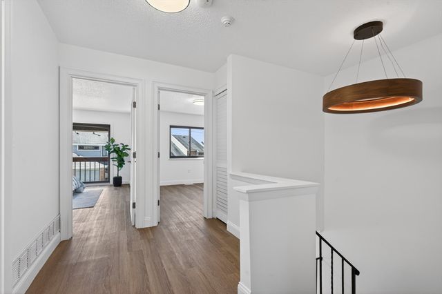 11 Rosewood Drive 11, Stoughton, MA 02072