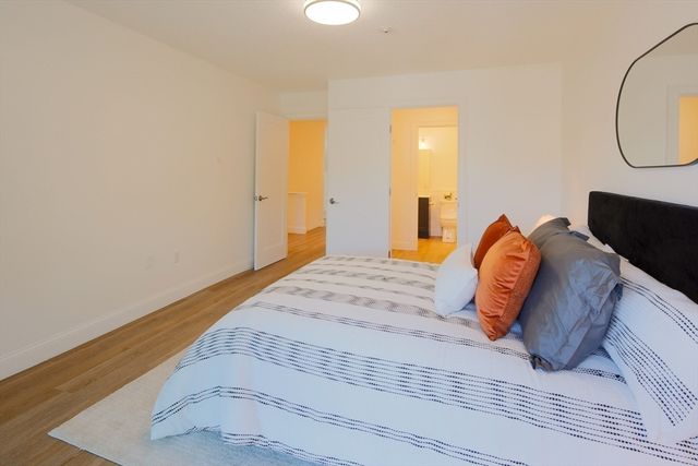 11 Rosewood Drive 11, Stoughton, MA 02072