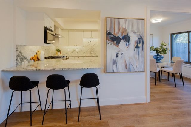 11 Rosewood Drive 11, Stoughton, MA 02072