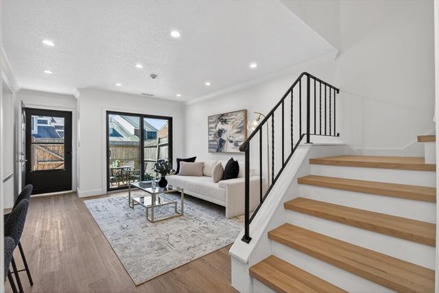 11 Rosewood Drive 11, Stoughton, MA 02072