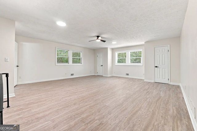 4195 Valley Lake Terrace SW, Atlanta, GA 30349