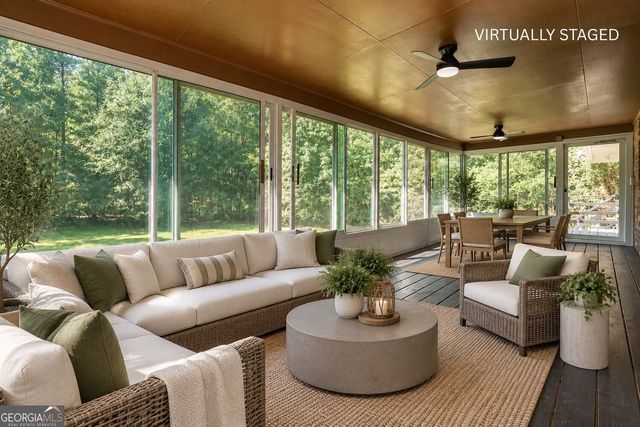 4195 Valley Lake Terrace SW, Atlanta, GA 30349