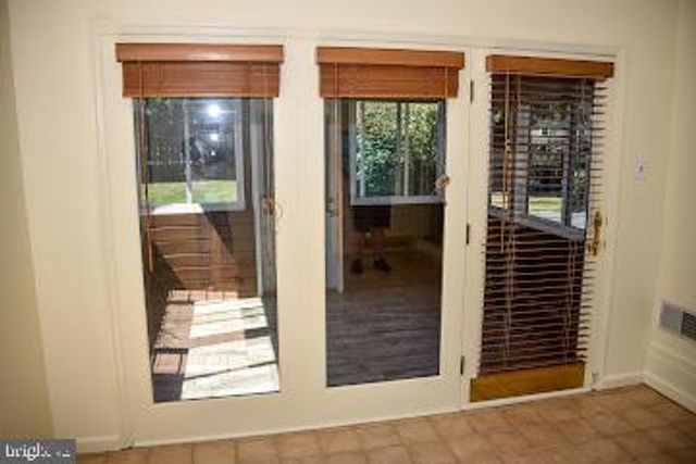503 JENNY DR, Yardley, PA 19067