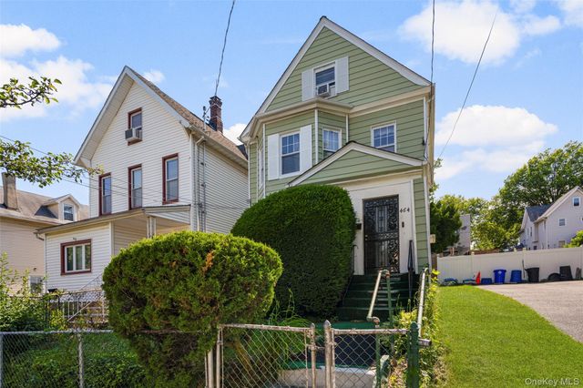 464 S 2nd Avenue, Mount Vernon, NY 10550