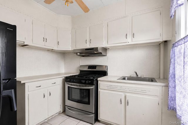 464 S 2nd Avenue, Mount Vernon, NY 10550