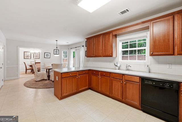 4442 Pond Edge Road, Snellville, GA 30039