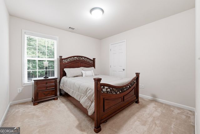 4442 Pond Edge Road, Snellville, GA 30039