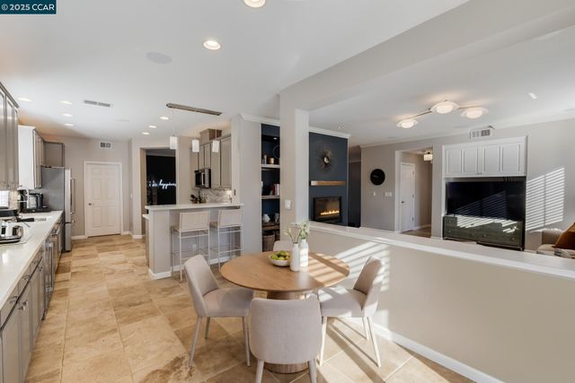 84 Plumeria Ct, Danville, CA 94506