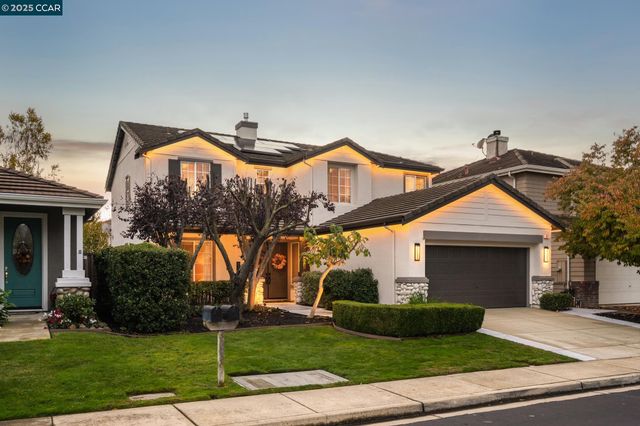 84 Plumeria Ct, Danville, CA 94506