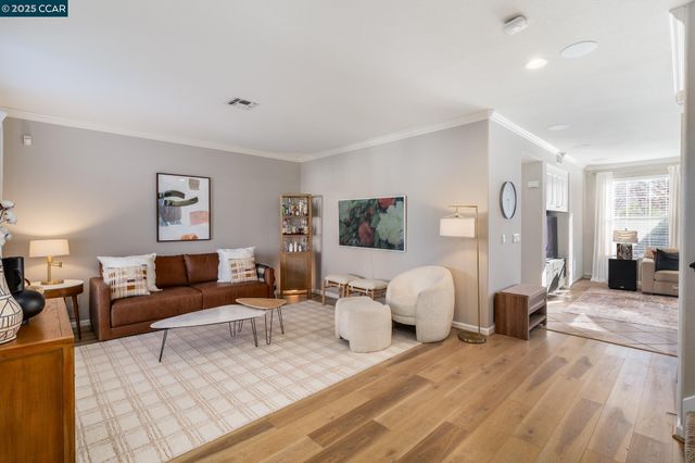 84 Plumeria Ct, Danville, CA 94506