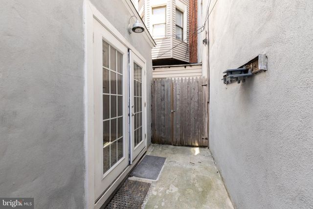 508 FERNON ST, Philadelphia, PA 19148