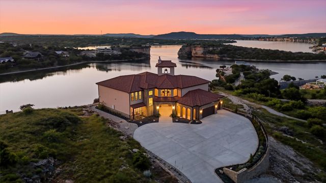 7085 W Hells Gate Drive, Possum Kingdom Lake, TX 76475