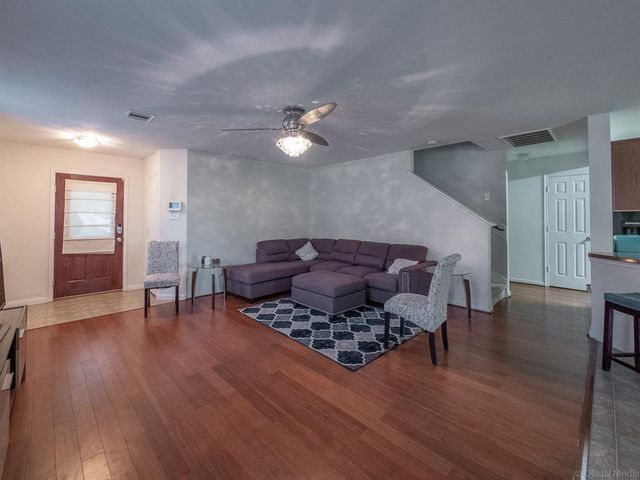 2515 Skyview Cove Court, Houston, TX 77047