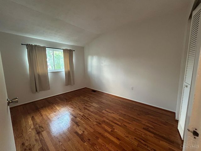 7752 Montgomery Road, Sycamore Twp, OH 45236