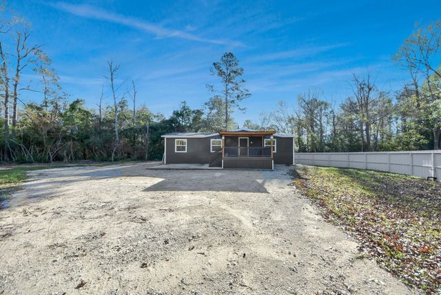 506 County Road 3706a, Splendora, TX 77372