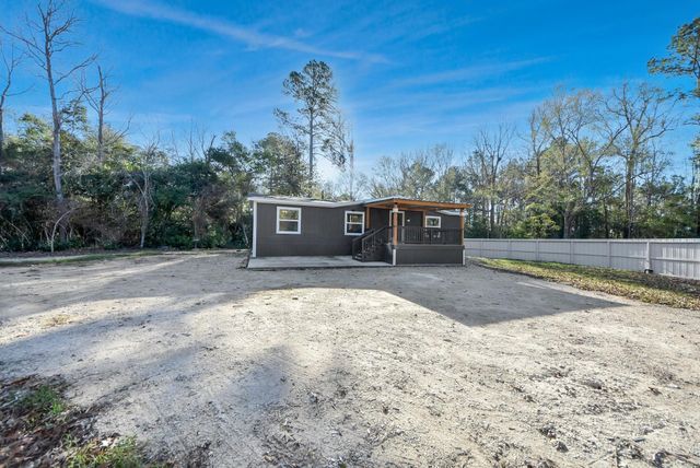 506 County Road 3706a, Splendora, TX 77372