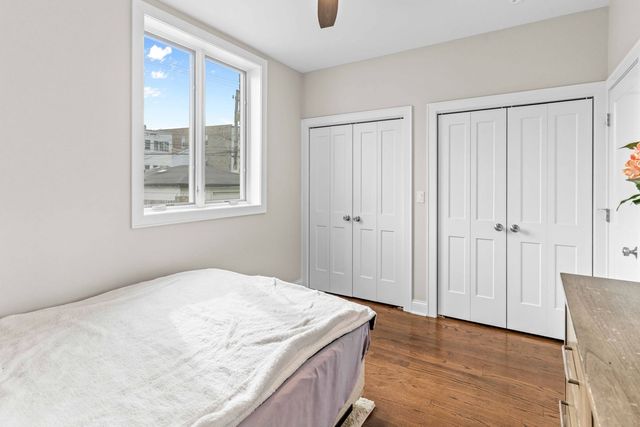 2913 S Lowe Avenue, Chicago, IL 60616