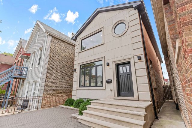 2913 S Lowe Avenue, Chicago, IL 60616