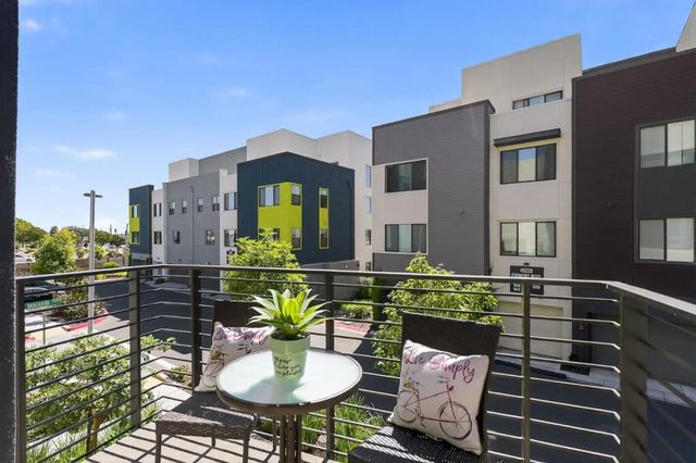 3891 Vanguard 1004, Fremont, CA 94538