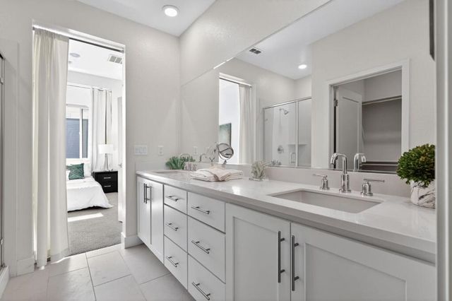 3891 Vanguard 1004, Fremont, CA 94538