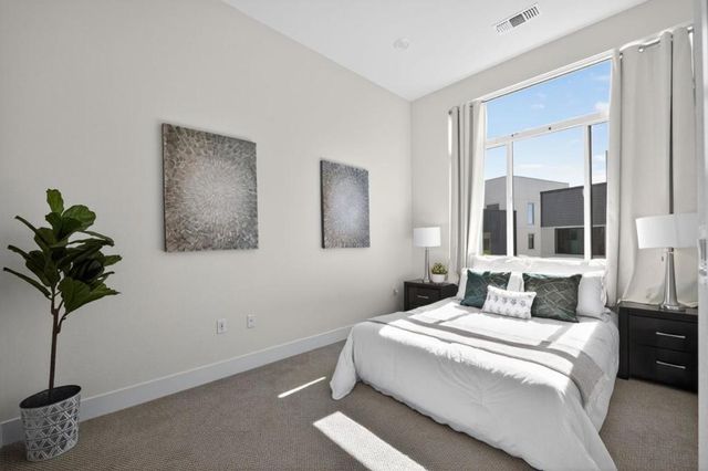 3891 Vanguard 1004, Fremont, CA 94538