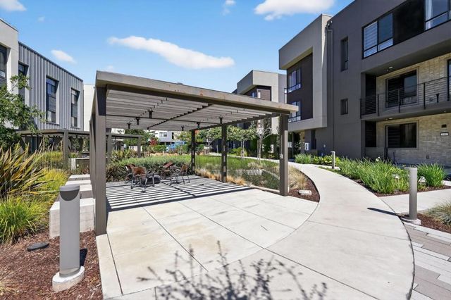 3891 Vanguard 1004, Fremont, CA 94538